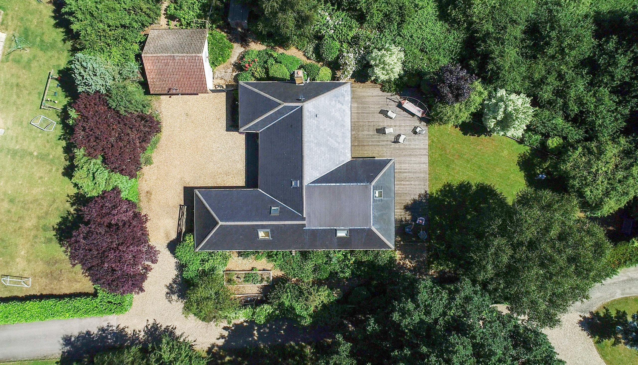 Drones In Garden and Landscape Design